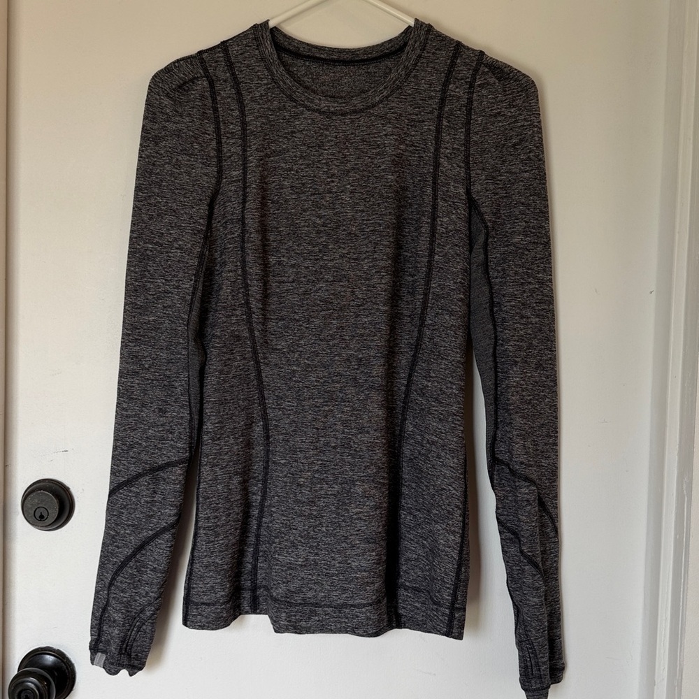 Lululemon Run: Back On Track Long Sleeve Tech in Heathered Black Size 6
